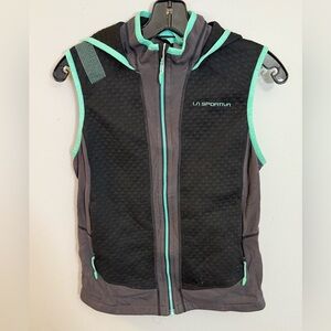 La Sportiva Black and Teal Vest